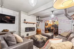 79 Clarendon Ave, Providence, RI 02906 - Photo 41