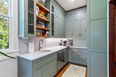 79 Clarendon Avenue, Providence, RI 02906 - Photo 19
