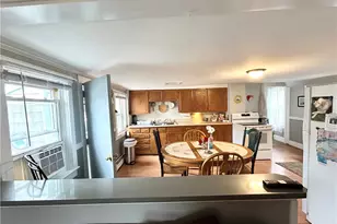 302 State St, Bristol, RI 02809 - Photo 9