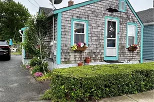 302 State St, Bristol, RI 02809 - Photo 3