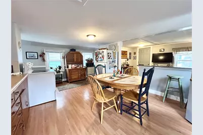 302 State Street, Bristol, RI 02809 - Photo 11