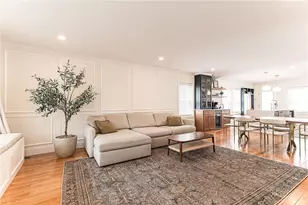 161 Graystone St, Warwick, RI 02886 - Photo 3