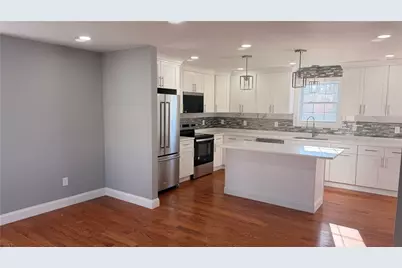 35 Hurley Avenue, Pawtucket, RI 02860 - Photo 3