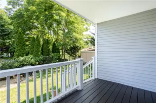 12 Ellen St, Bristol, RI 02809 - Photo 27
