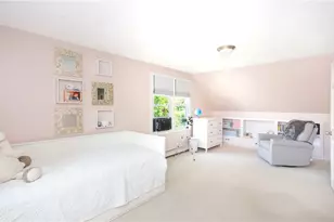 12 Ellen St, Bristol, RI 02809 - Photo 15