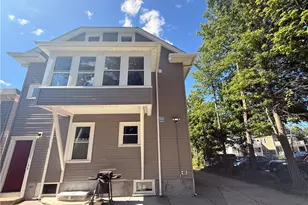 215 Rochambeau Ave, Providence, RI 02906 - Photo 41