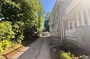 215 Rochambeau Ave, Providence, RI 02906 - Photo 39