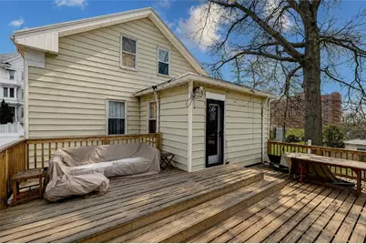 38 Pleasant Street, Providence, RI 02906 - Photo 3