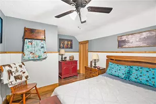 321 W Forest Ave, Pawtucket, RI 02860 - Photo 13