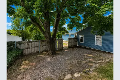 48 Madeleine Avenue, Woonsocket, RI 02895 - Photo 19