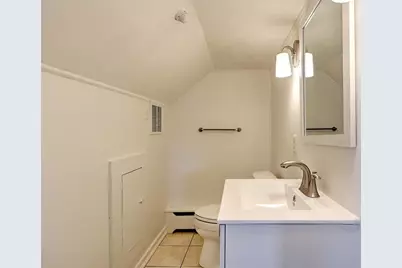 140 Lexington Avenue, North Providence, RI 02904 - Photo 27