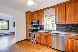 140 Lexington Ave, North Providence, RI 02904 - Photo 13