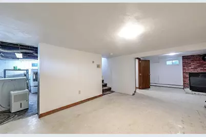 140 Lexington Avenue, North Providence, RI 02904 - Photo 33