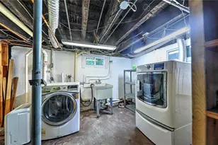 140 Lexington Ave, North Providence, RI 02904 - Photo 37