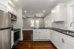 41 Wellesley Ave, North Providence, RI 02911 - Photo 23