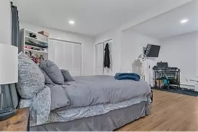 215 Kenyon Avenue, Pawtucket, RI 02861 - Photo 17