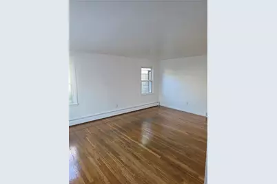 75 Eaton Street, Pawtucket, RI 02861 - Photo 7