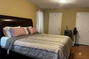 29 Grant St, Providence, RI 02909 - Photo 17