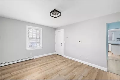 82 Burnside Avenue, Newport, RI 02840 - Photo 17