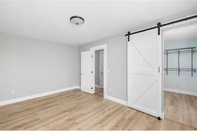 82 Burnside Avenue, Newport, RI 02840 - Photo 3