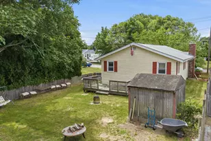 117 Fales Rd, Bristol, RI 02809 - Photo 5