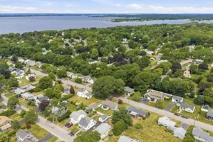 117 Fales Rd, Bristol, RI 02809 - Photo 11