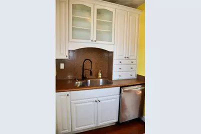 133 Wampanoag Trail, East Providence, RI 02915 - Photo 15