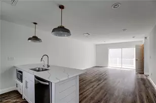 13 Nobert St, Warren, RI 02885 - Photo 5