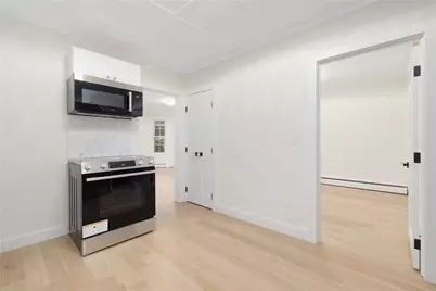 28 Young Street #Unit 2, Newport, RI 02840 - Photo 17