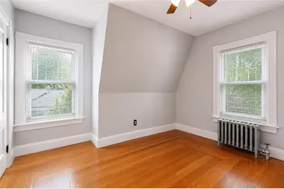 225 Hunts Avenue, Pawtucket, RI 02861 - Photo 27