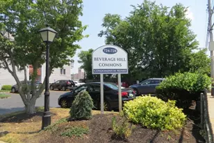 728 Beverage Hill Ave, Pawtucket, RI 02861 - Photo 1