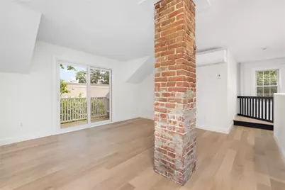 28 Young Street #Unit 3, Newport, RI 02840 - Photo 3