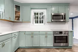 134 Ferry Ln, Barrington, RI 02806 - Photo 7
