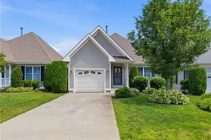 7 Daisy Ln, Coventry, RI 02816 - Photo 1