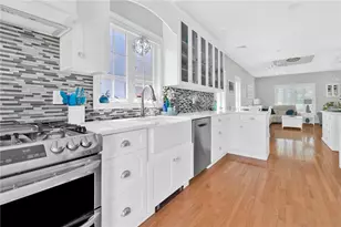 7 Daisy Ln, Coventry, RI 02816 - Photo 17