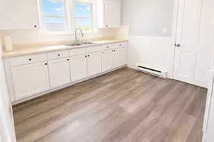 380 Farmington Ave, Cranston, RI 02920 - Photo 7