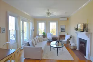 398 Wolcott Ave, Middletown, RI 02842 - Photo 11