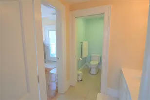 398 Wolcott Ave, Middletown, RI 02842 - Photo 23