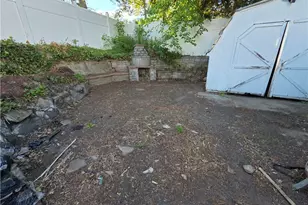 121 Barbara St, Providence, RI 02909 - Photo 43