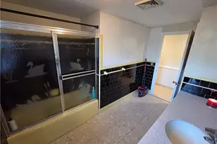 121 Barbara St, Providence, RI 02909 - Photo 21