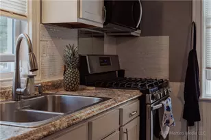 146 Garden St, Cranston, RI 02910 - Photo 21