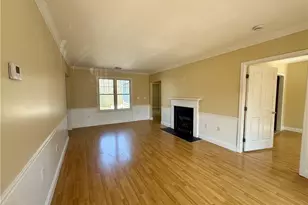 70 Turner St, Warwick, RI 02886 - Photo 13