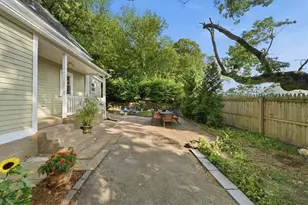 11 Baltimore St, Providence, RI 02909 - Photo 5