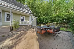 11 Baltimore St, Providence, RI 02909 - Photo 27