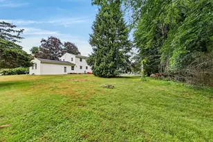 24 Forest View Dr, Cumberland, RI 02864 - Photo 41