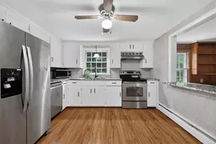 24 Forest View Dr, Cumberland, RI 02864 - Photo 13