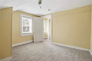 32 Judith St, Providence, RI 02909 - Photo 11