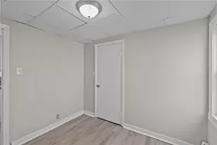 32 Judith St, Providence, RI 02909 - Photo 3