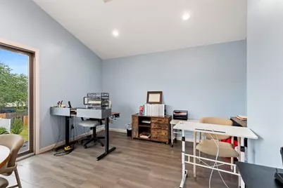 135 Atwood Avenue, Cranston, RI 02920 - Photo 11