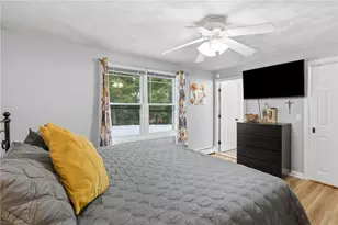 9 Daisy Ct, Cranston, RI 02920 - Photo 13